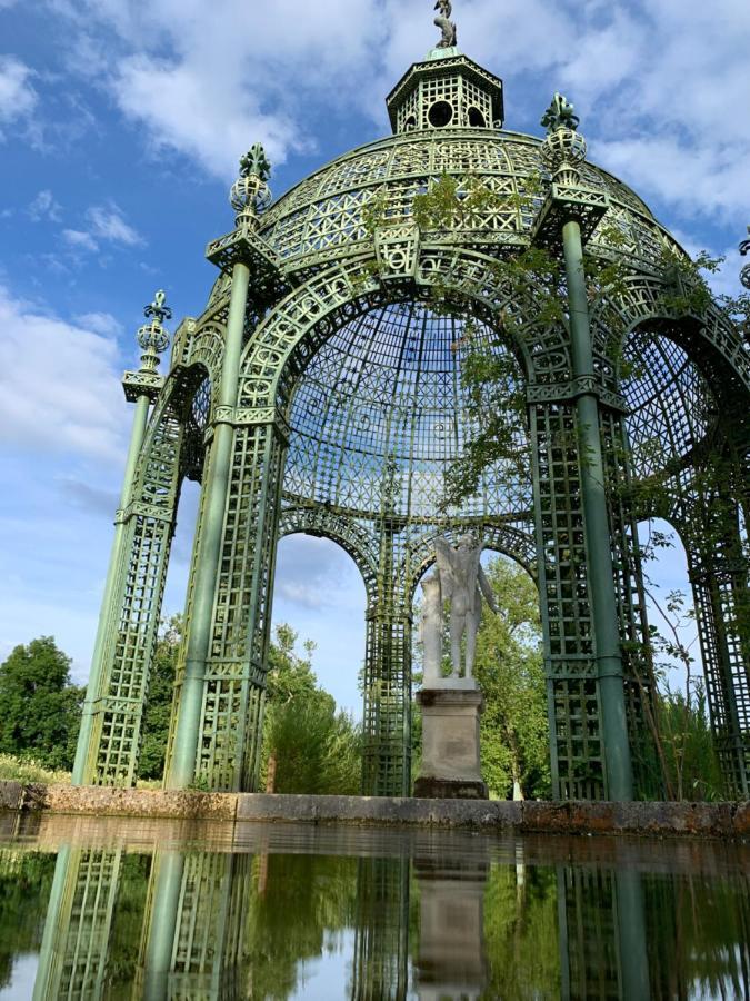 Le Logis Cantilien Lamorlaye-Chantilly Luaran gambar